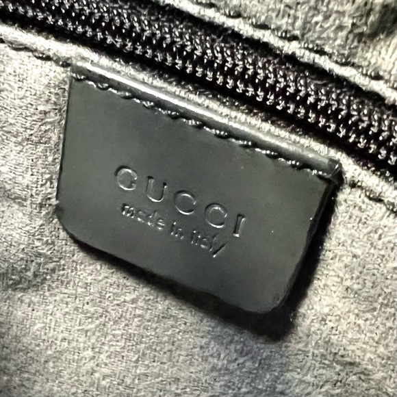 Gucci Bamboo Suede Shoulder Bag - Picture 9 of 14